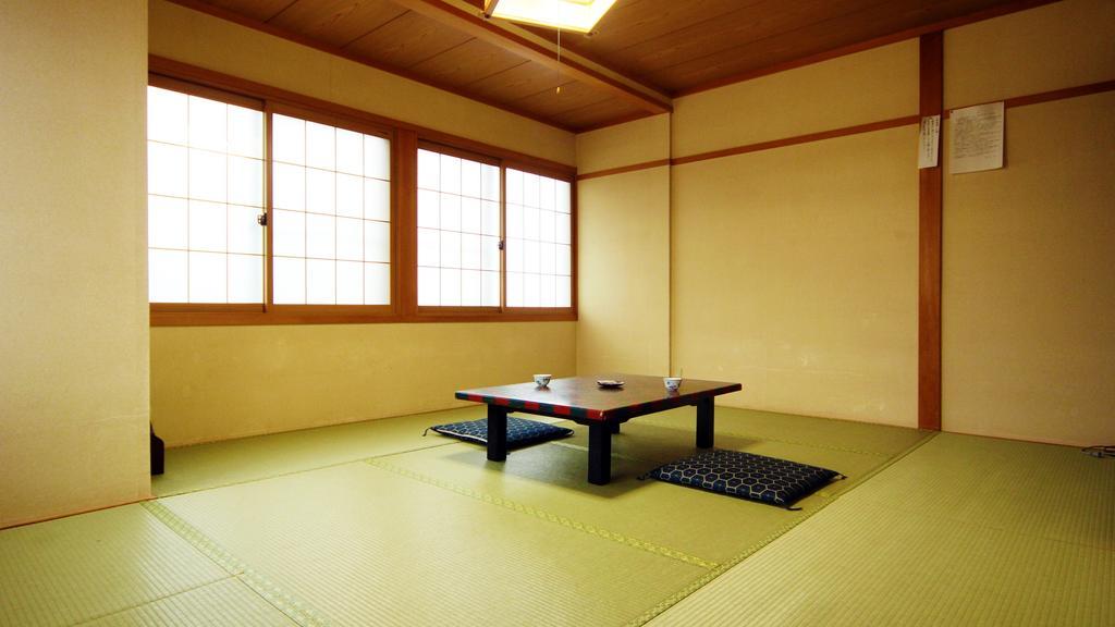 Jinkuro Hotel Takayama  Habitación foto